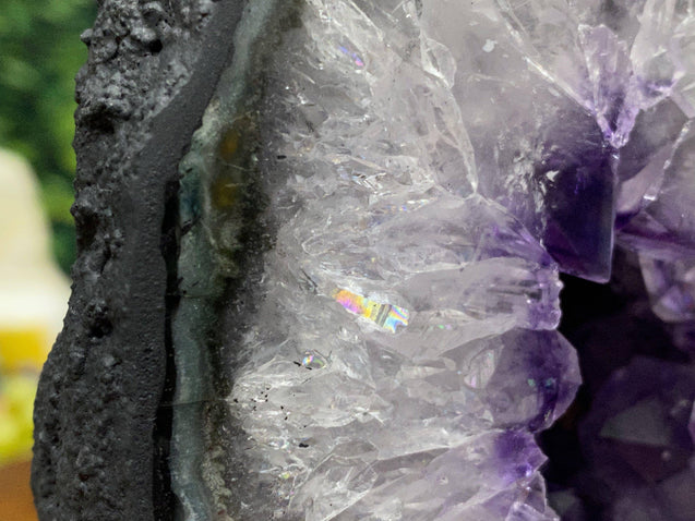 "GO WITH THE FLOW" Amethyst Geode High Quality 6.00 Brazil Agate Rim NS-335