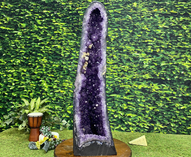 "FEELIN LUCKY" Tall Amethyst Geode 34.00 Brazil Dark Purple Cathedral NS-411