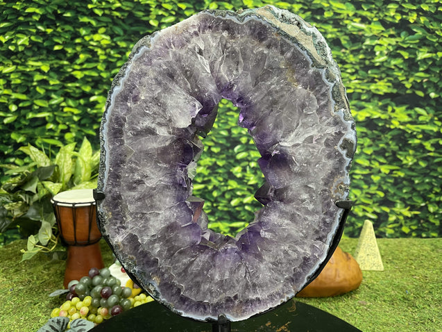 "WHEEL IN THE SKY" Amethyst Geode Slice 17.00 Brazil High Quality NS-401