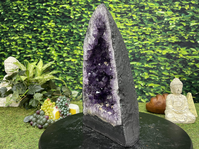 "SPECKLED SPECTACLE" Amethyst Geode High Quality 15.00 Cathedral NS-510