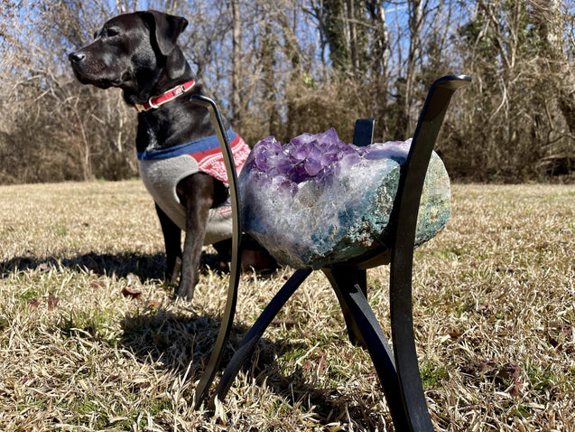 "KING'S COFFEE TABLE" Amethyst Geode Table 16.00 High Quality Brazil T-2