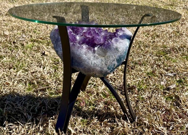 "KING'S COFFEE TABLE" Amethyst Geode Table 16.00 High Quality Brazil T-2