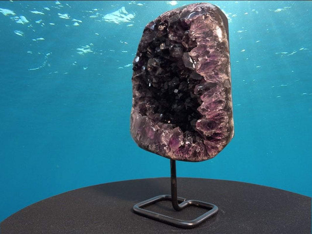 "TAP INTO YOUR PSYCHIC POWER" Amethyst Geode 10.75 Incredibly High Quality JP-32