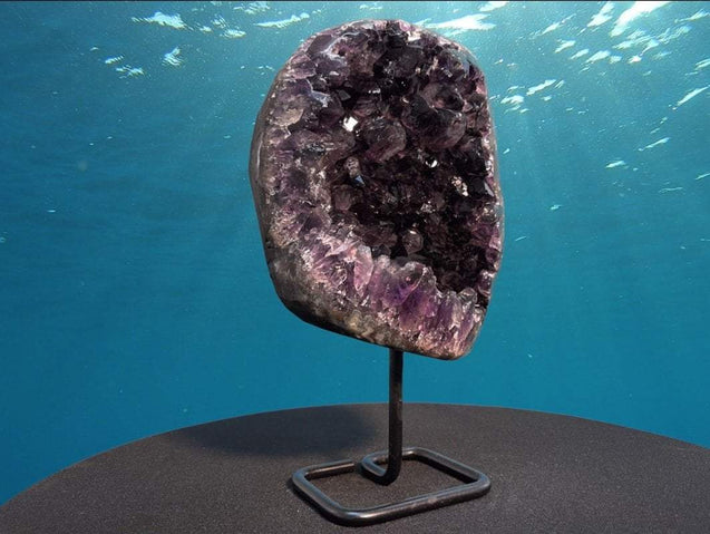 "TAP INTO YOUR PSYCHIC POWER" Amethyst Geode 10.75 Incredibly High Quality JP-32