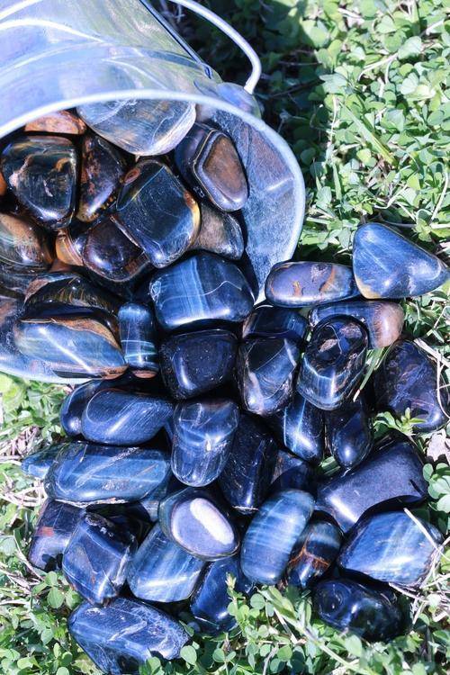 Blue Tiger's Eye "SEE INTO YOURSELF" Healing Gemstone